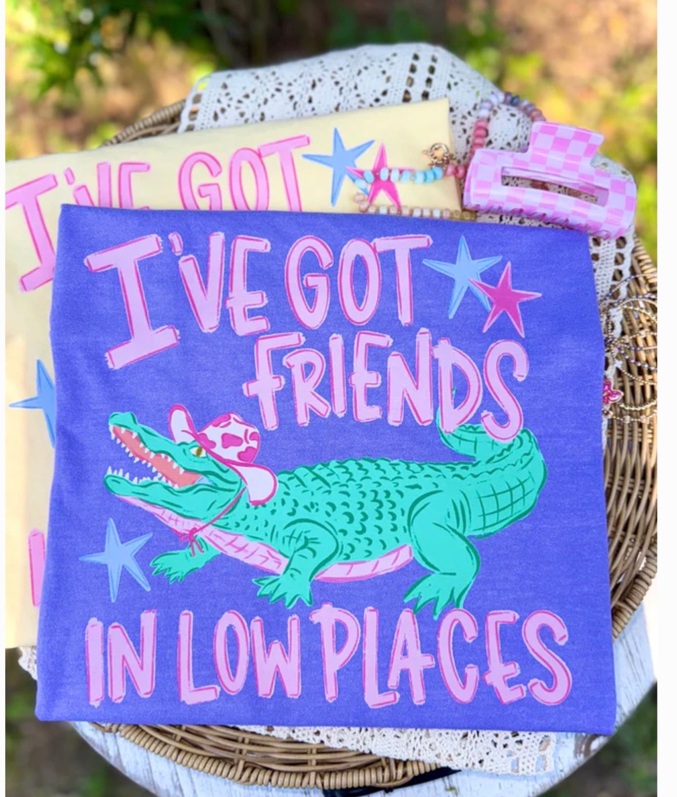 IVE GOT FRIENDS ALLIGATOR