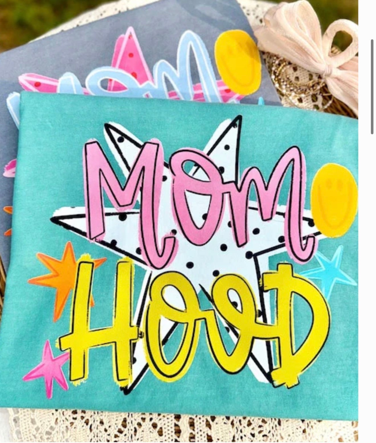 MOM HOOD