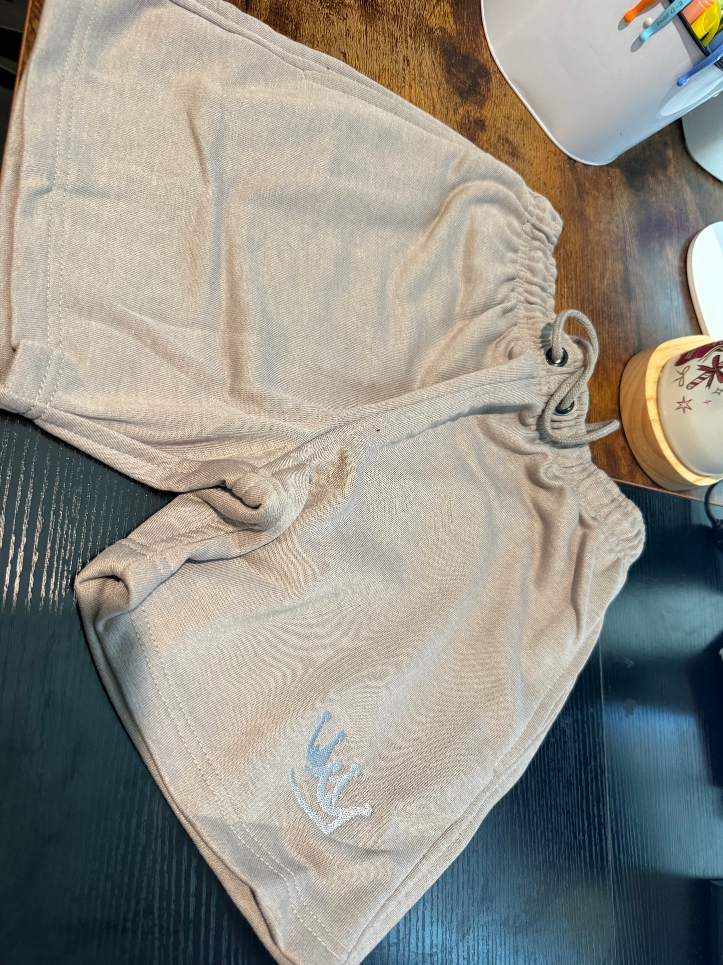 Brown crown shorts